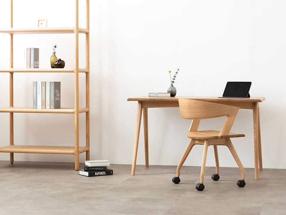 大川家具新春展で「HARP」と「VIOLA」にワークシリーズが新登場